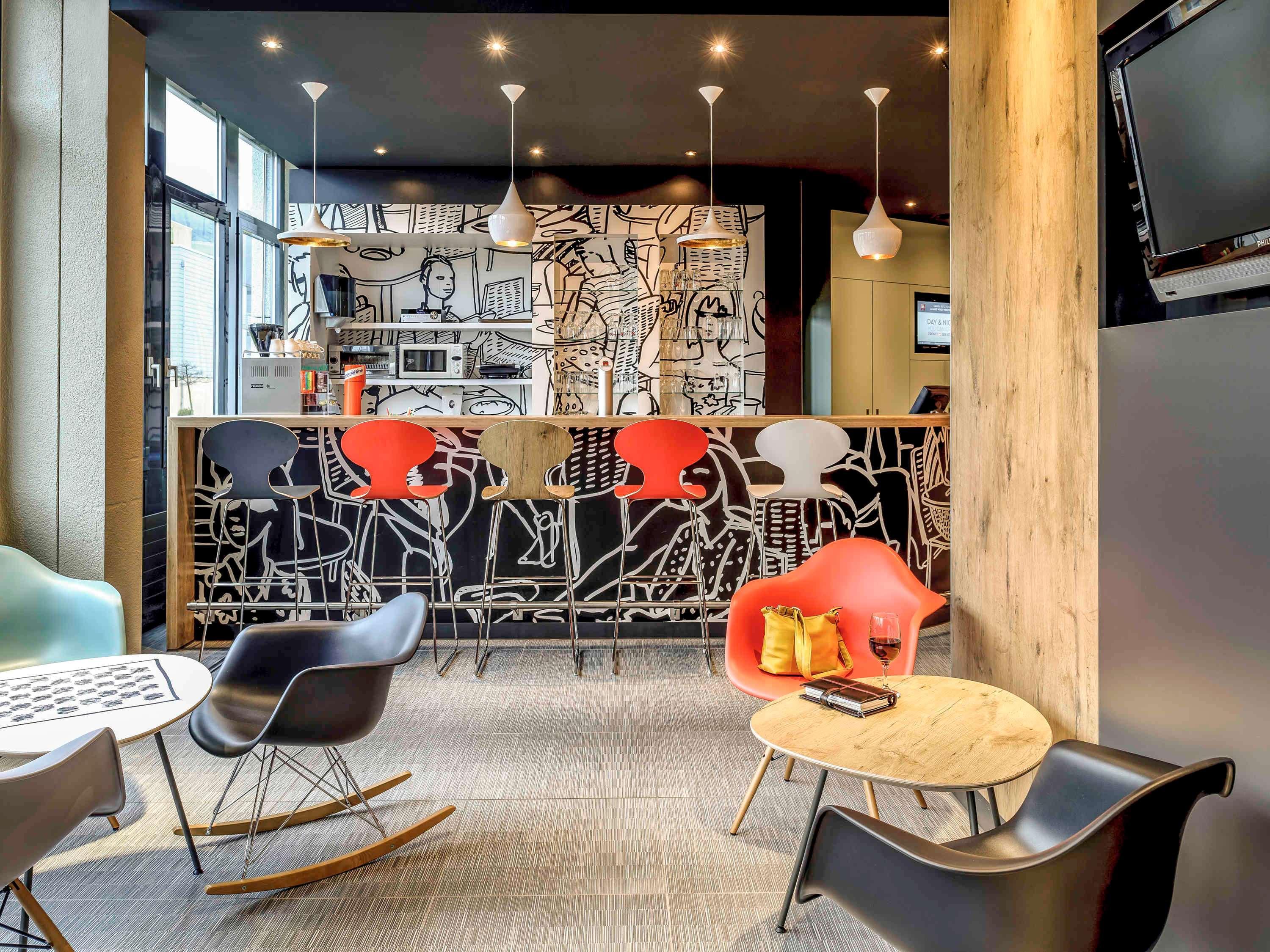 Ibis Luzern Kriens Hotel Horw Exterior photo