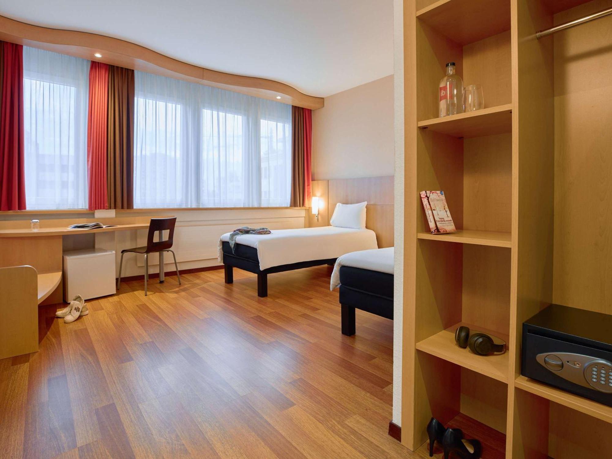 Ibis Luzern Kriens Hotel Horw Exterior photo