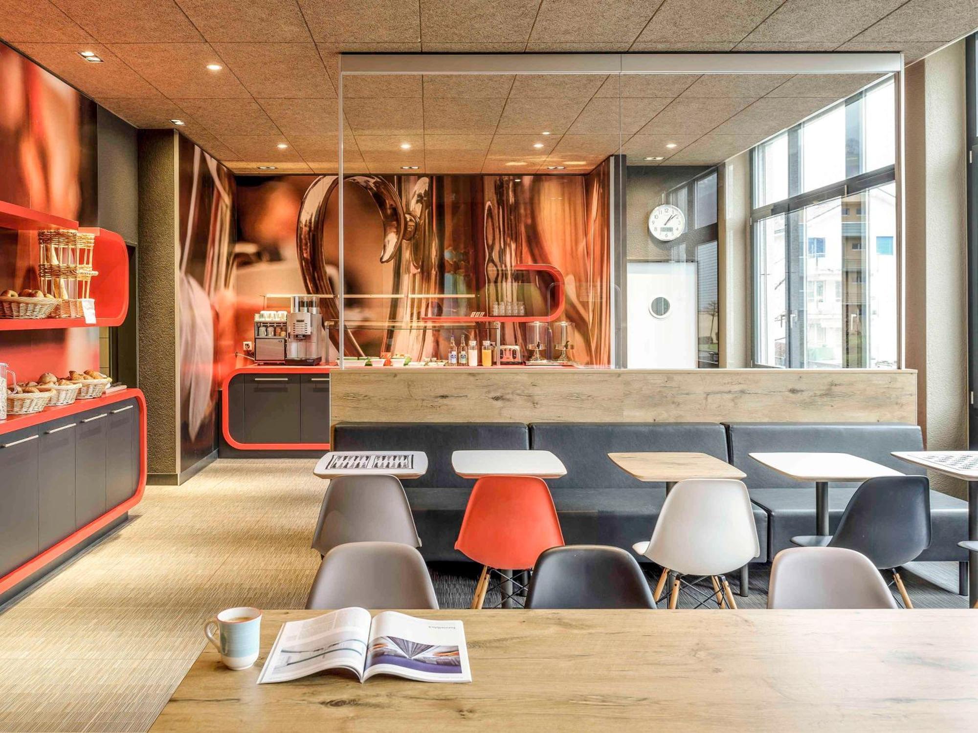 Ibis Luzern Kriens Hotel Horw Exterior photo